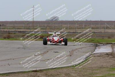 media/Jan-15-2023-CalClub SCCA (Sun) [[40bbac7715]]/Group 2/Qualifying (Sweeper)/